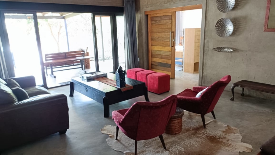 4 Bedroom Property for Sale in Viljoenskroon Rural Free State